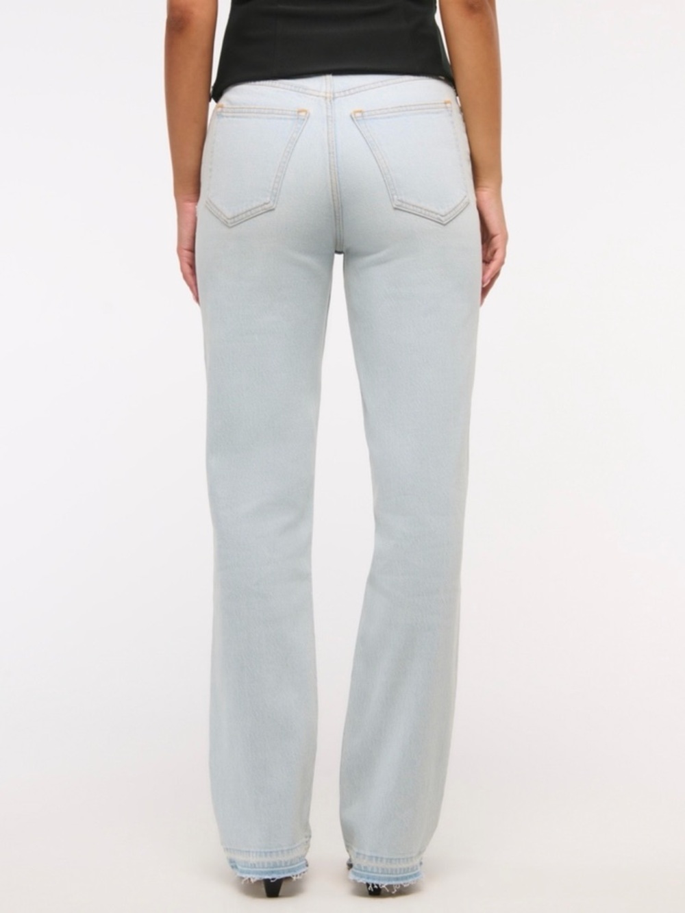 Abercrombie & Fitch Ultra Hi-Rise 90’s Straight Jean - Picture 3 of 8